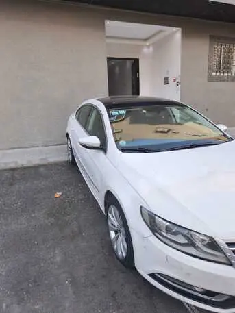 Volkswagen Passat R-Line, 2015, Automatic, 175000 KM, Volkswagen Passat Comfort Coupe- Sports Model For Sale.