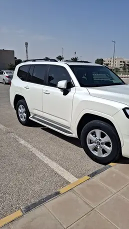 Toyota Land Cruiser 300, 2024, Automatic, 84000 KM,
