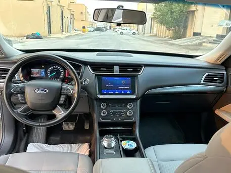 Ford Taurus, 2022, Automatic, 101000 KM, With EcoBoost Option For Sale (1st Owner)