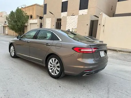 Ford Taurus, 2022, Automatic, 101000 KM, With EcoBoost Option For Sale (1st Owner)