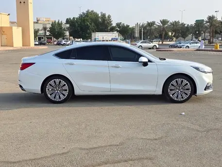 HONGQI H5 35 TD, 2024, Automatic, 50000 KM, Fully Loaded With Sunroof For Sales