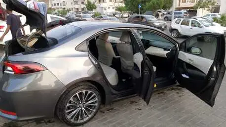 Toyota Corolla 2024 2.0 D Full Option, 2024, Automatic, 37000 KM, Toyoyta Corolla Mileage 38000 Kms