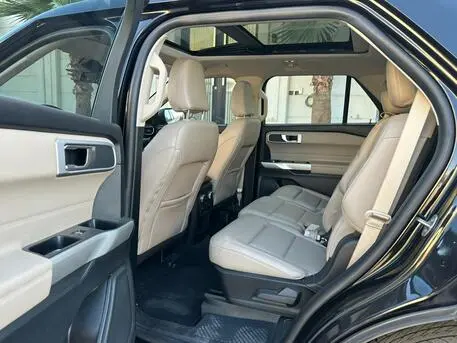 Ford Explorer XLT, 2021, Automatic, 58000 KM, Panorama Sunroof N 4x4 Full Options 1st Owner N 100% Accident Free