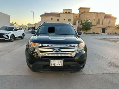 Ford Explorer XLT 4WD, 2013, Automatic, 191000 KM, Ford Explorer XLT Edition With Panorama Sunroof N 4x4 (2nd Owner) Family Exit Sales