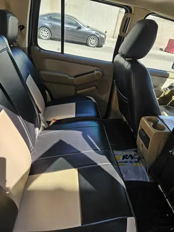 Ford Explorer, 2009, Automatic, 271000 KM, XLT 4×4 For Sale In Good Running Condition