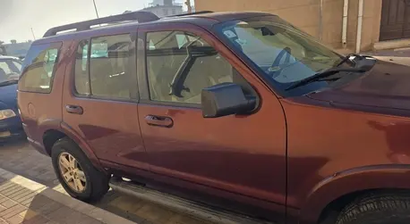 Ford Explorer, 2009, Automatic, 271000 KM, XLT 4×4 For Sale In Good Running Condition