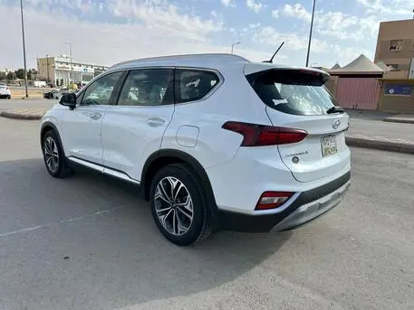 Hyundai Santa Fe, 2020, Automatic, 19400...
