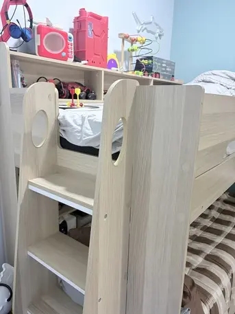 Bungh Bed For Immediate Sale