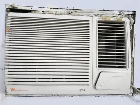 Ac For Sale In Good Condition