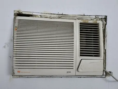 Ac For Sale In Good Condition